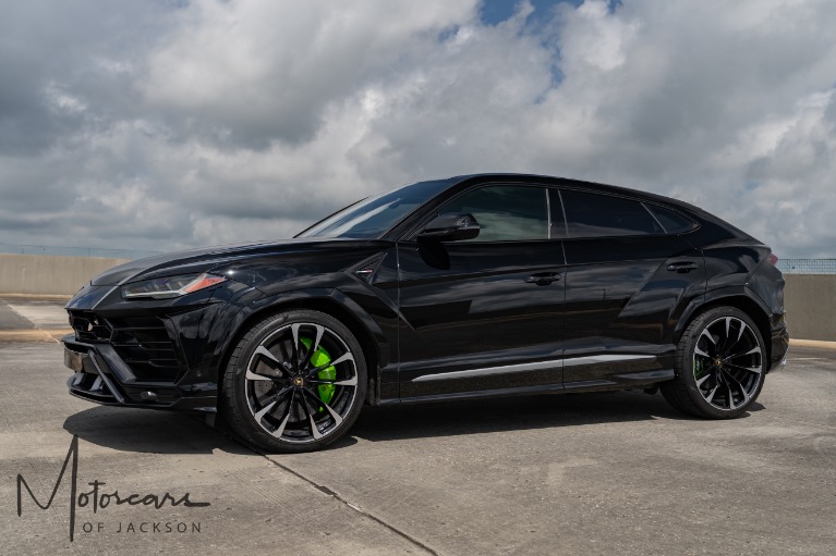 Used-2019-Lamborghini-Urus-Jackson-MS