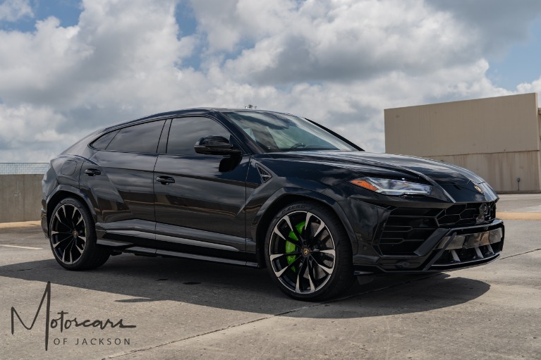 Used-2019-Lamborghini-Urus-for-sale-Jackson-MS