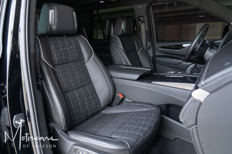 Used-2023-Cadillac-Escalade-AWD-V-Series-for-sale-Jackson-MS