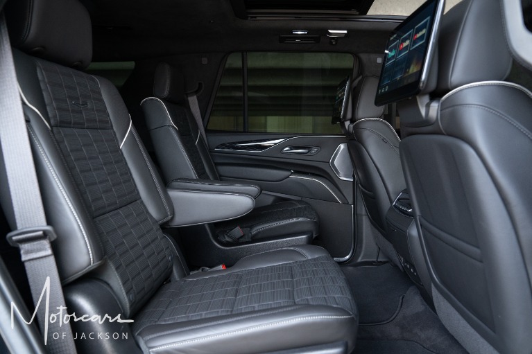 Used-2023-Cadillac-Escalade-AWD-V-Series-for-sale-Jackson-MS
