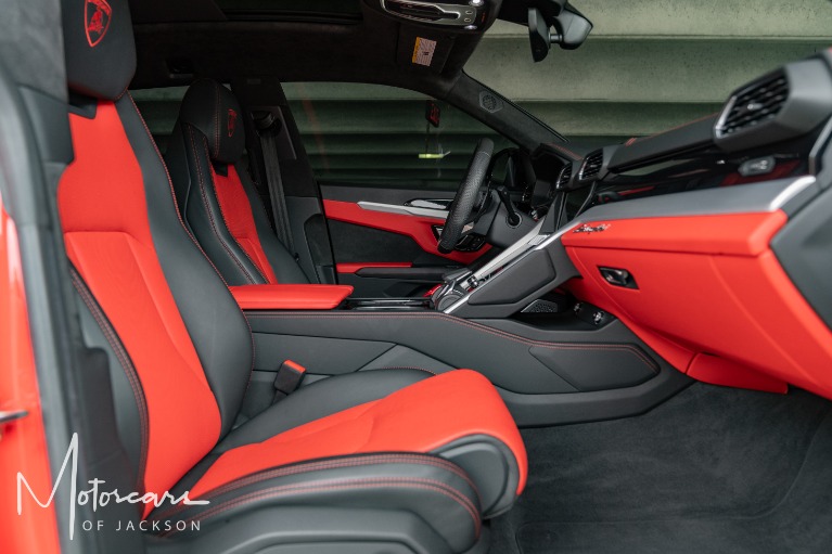 Used-2019-Lamborghini-Urus-Jackson-MS