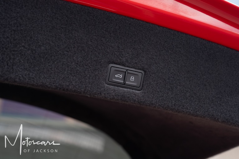 Used-2019-Lamborghini-Urus-Jackson-MS