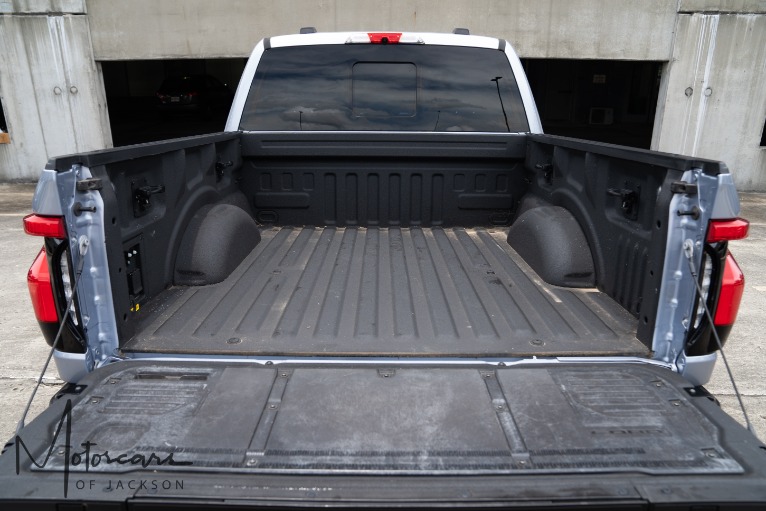 Used-2022-Ford-F-150-Lightning-4x4-LARIAT-for-sale-Jackson-MS
