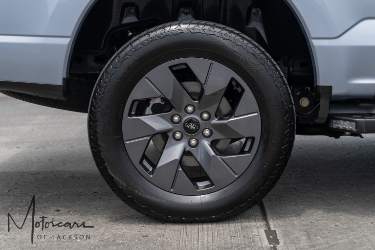 Used-2022-Ford-F-150-Lightning-4x4-LARIAT-Jackson-MS