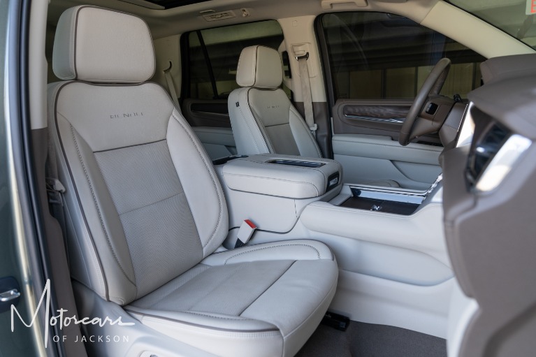 Used-2023-GMC-Yukon-Denali-for-sale-Jackson-MS