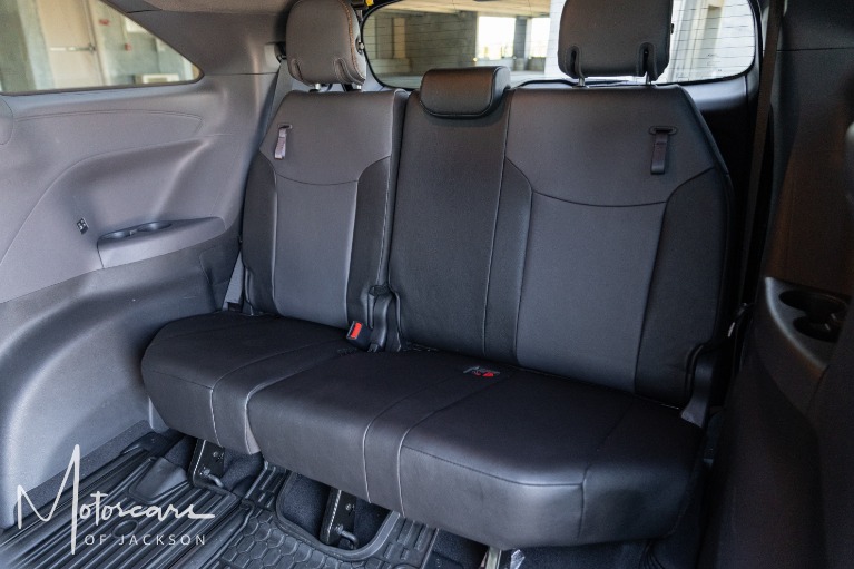 Used-2023-Toyota-Sienna-XSE-7-Passenger-Jackson-MS