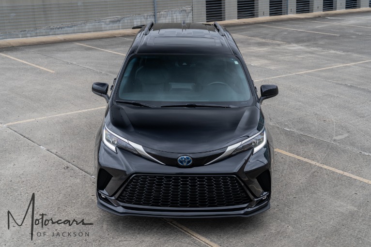 Used-2023-Toyota-Sienna-XSE-7-Passenger-Jackson-MS