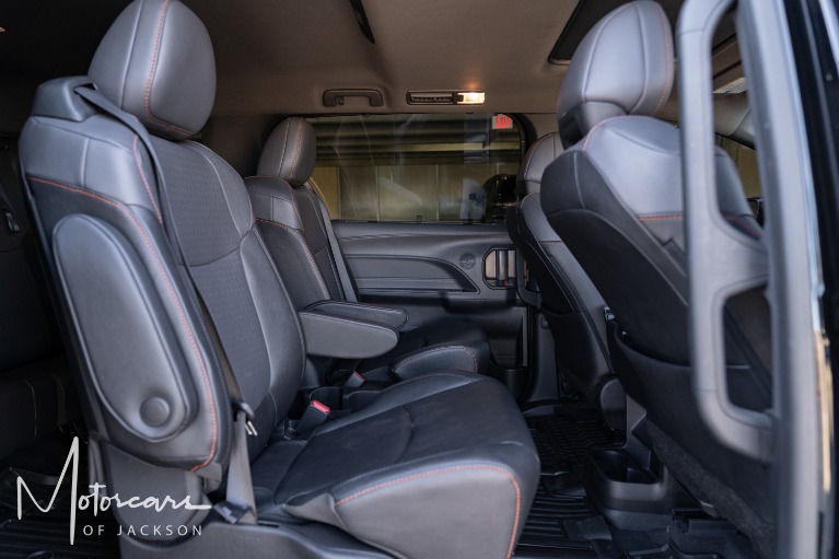 Used-2023-Toyota-Sienna-XSE-7-Passenger-for-sale-Jackson-MS