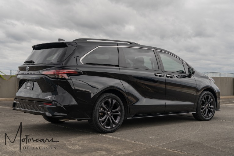 Used-2023-Toyota-Sienna-XSE-7-Passenger-for-sale-Jackson-MS