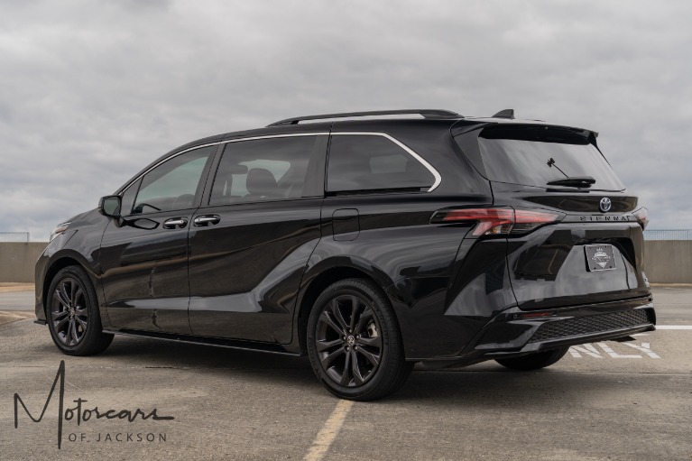 Used-2023-Toyota-Sienna-XSE-7-Passenger-for-sale-Jackson-MS