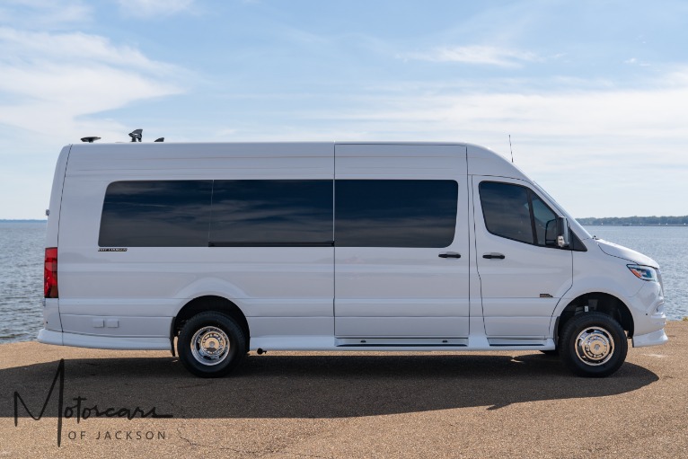 Used-2025-Mercedes-Benz-Sprinter-Cargo-Van-Midwest-Customs-Daycruiser-3500-for-sale-Jackson-MS