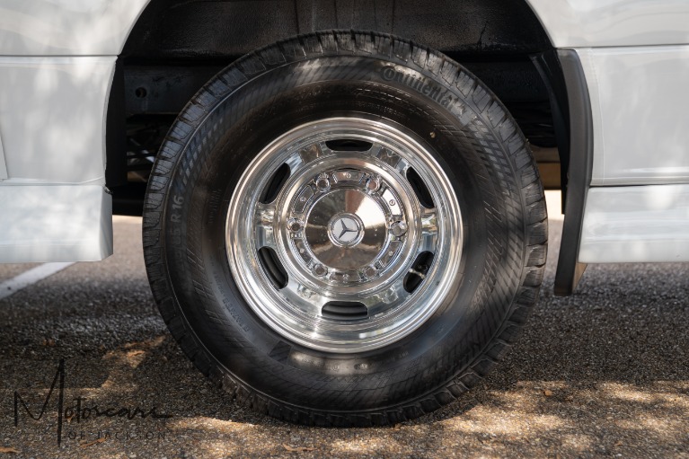 Used-2025-Mercedes-Benz-Sprinter-Cargo-Van-Midwest-Customs-Daycruiser-3500-for-sale-Jackson-MS