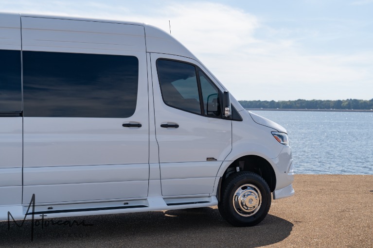 Used-2025-Mercedes-Benz-Sprinter-Cargo-Van-Midwest-Customs-Daycruiser-3500-for-sale-Jackson-MS
