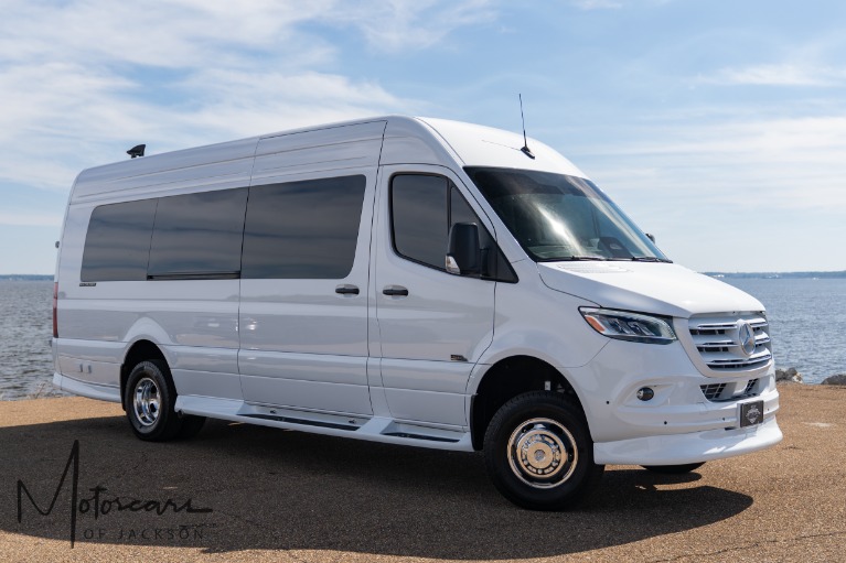 Used-2025-Mercedes-Benz-Sprinter-Cargo-Van-Midwest-Customs-Daycruiser-3500-for-sale-Jackson-MS