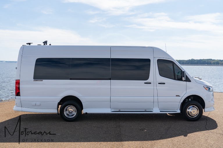 Used-2025-Mercedes-Benz-Sprinter-Cargo-Van-Midwest-Customs-Daycruiser-3500-for-sale-Jackson-MS