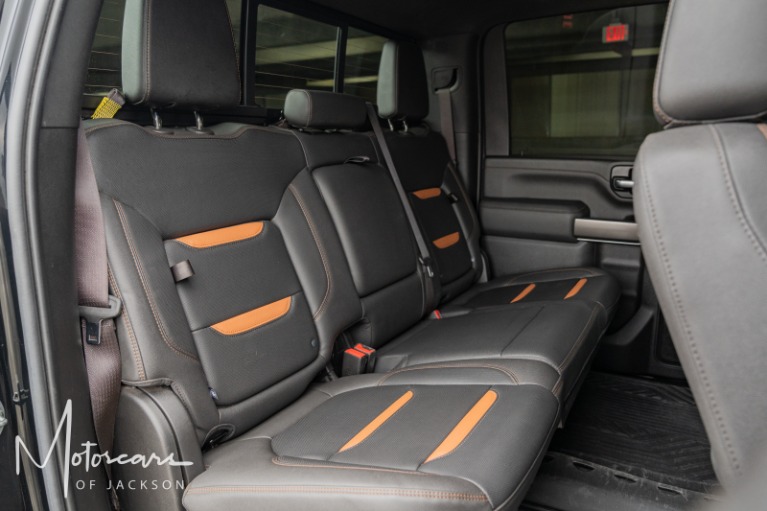 Used-2023-GMC-Sierra-2500HD-AT4-4WD-for-sale-Jackson-MS