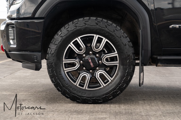 Used-2023-GMC-Sierra-2500HD-AT4-4WD-Jackson-MS
