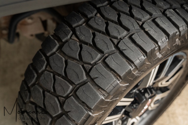 Used-2023-GMC-Sierra-2500HD-AT4-4WD-Jackson-MS