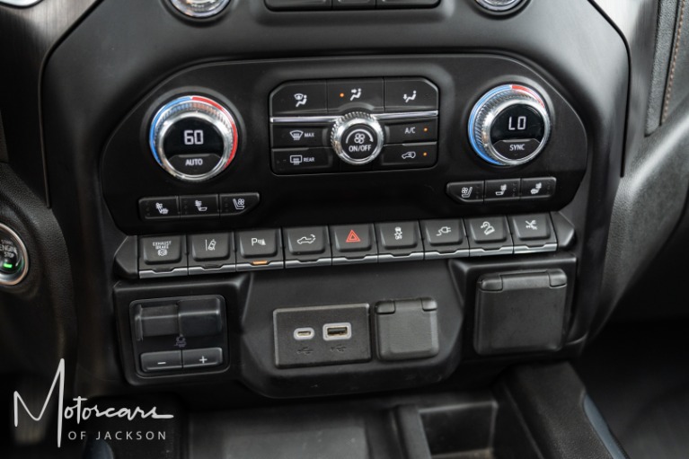 Used-2023-GMC-Sierra-2500HD-AT4-4WD-for-sale-Jackson-MS