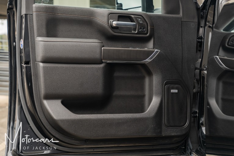 Used-2023-GMC-Sierra-2500HD-AT4-4WD-Jackson-MS