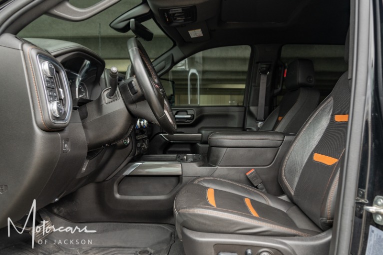 Used-2023-GMC-Sierra-2500HD-AT4-4WD-Jackson-MS
