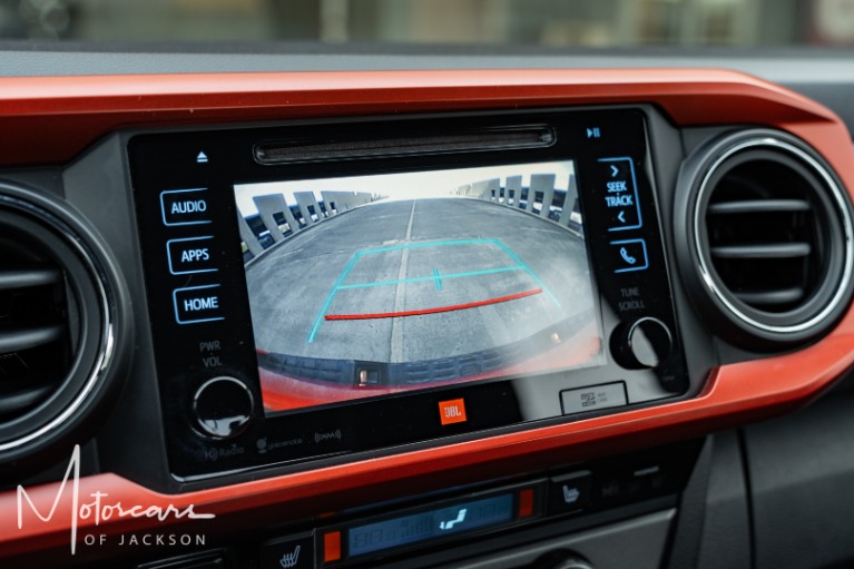 Used-2017-Toyota-Tacoma-TRD-Sport-V6-for-sale-Jackson-MS