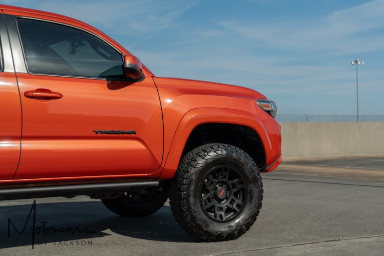 Used-2017-Toyota-Tacoma-TRD-Sport-V6-for-sale-Jackson-MS