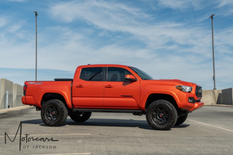 Used-2017-Toyota-Tacoma-TRD-Sport-V6-Jackson-MS