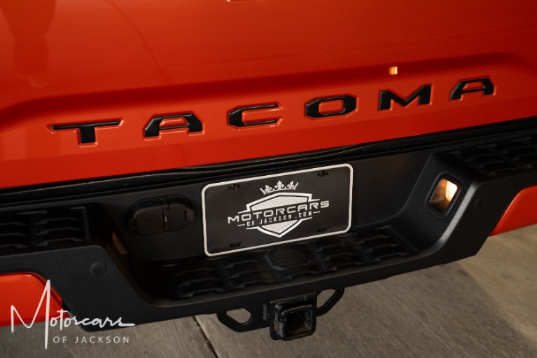 Used-2017-Toyota-Tacoma-TRD-Sport-V6-for-sale-Jackson-MS