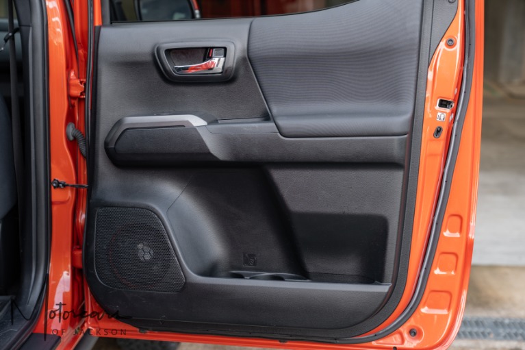 Used-2017-Toyota-Tacoma-TRD-Sport-V6-for-sale-Jackson-MS