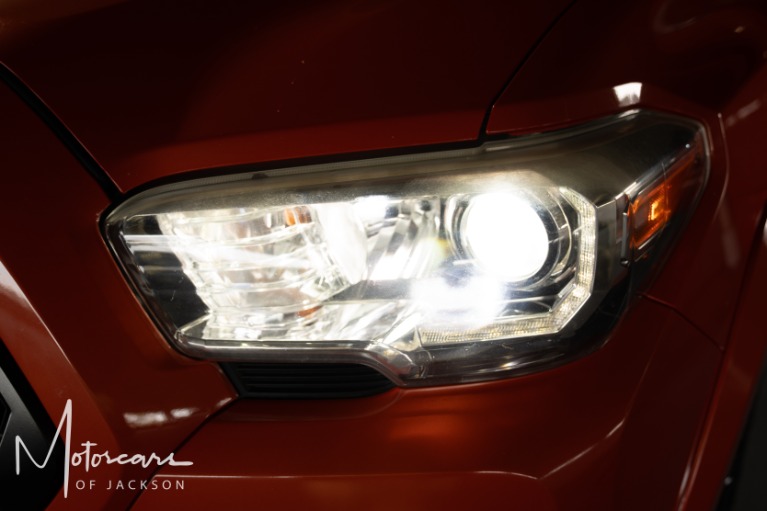 Used-2017-Toyota-Tacoma-TRD-Sport-V6-for-sale-Jackson-MS