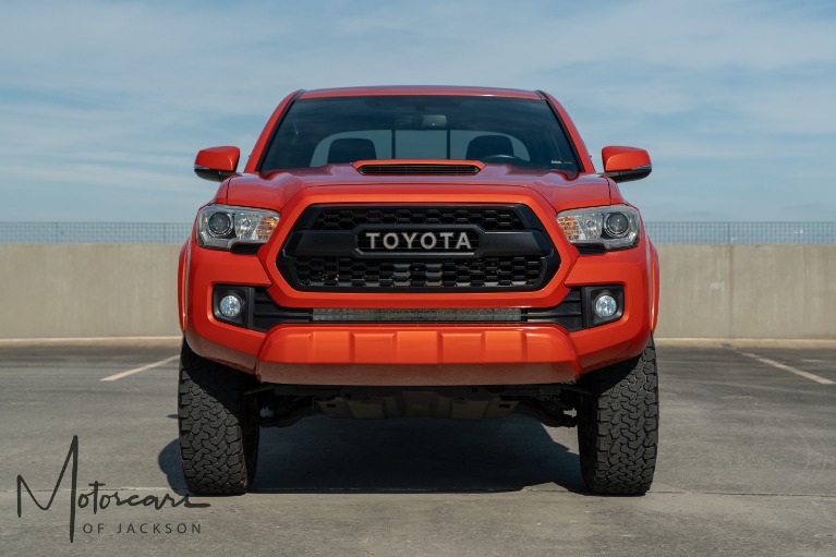 Used-2017-Toyota-Tacoma-TRD-Sport-V6-Jackson-MS