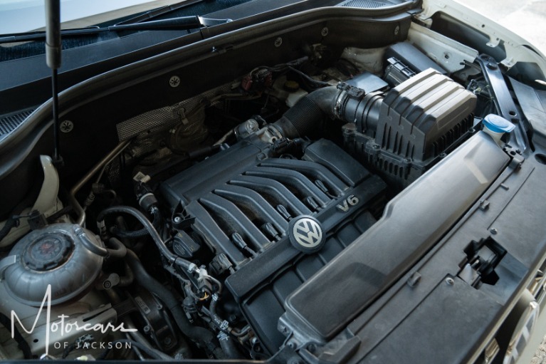 Used-2019-Volkswagen-Atlas-36L-V6-SE-for-sale-Jackson-MS