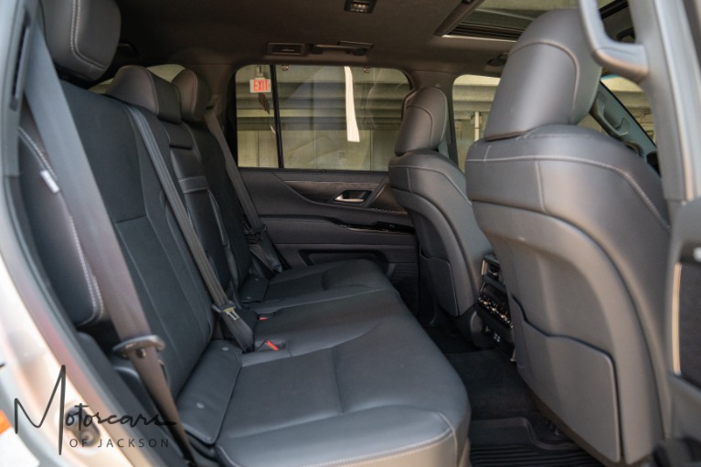Used-2024-Lexus-LX-LX-600-Luxury-4WD-for-sale-Jackson-MS