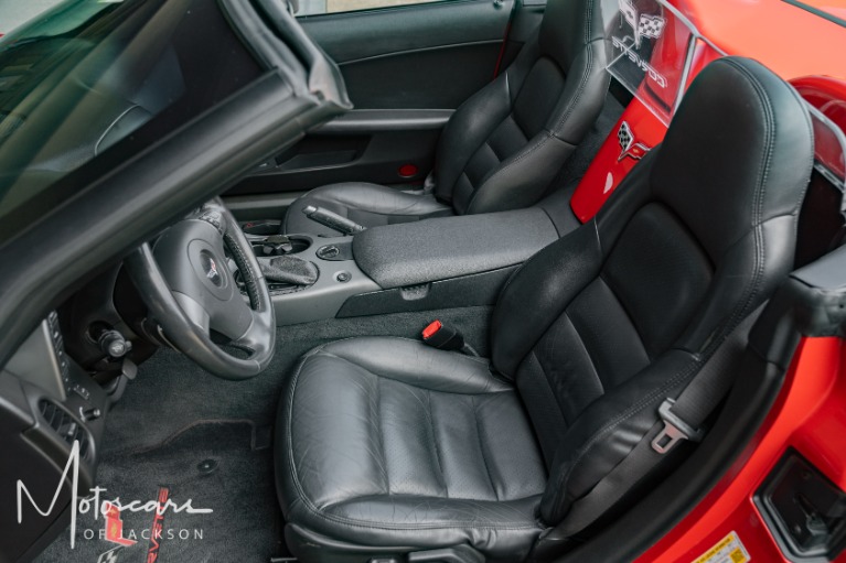 Used-2007-Chevrolet-Corvette-3LT-Convertible-Jackson-MS