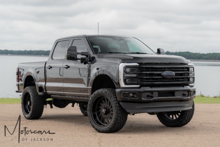 Used-2025-Ford-Super-Duty-F-250-SRW-Platinum-Plus-Jackson-MS