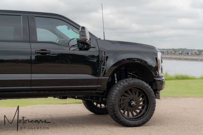 Used-2025-Ford-Super-Duty-F-250-SRW-Platinum-Plus-Jackson-MS