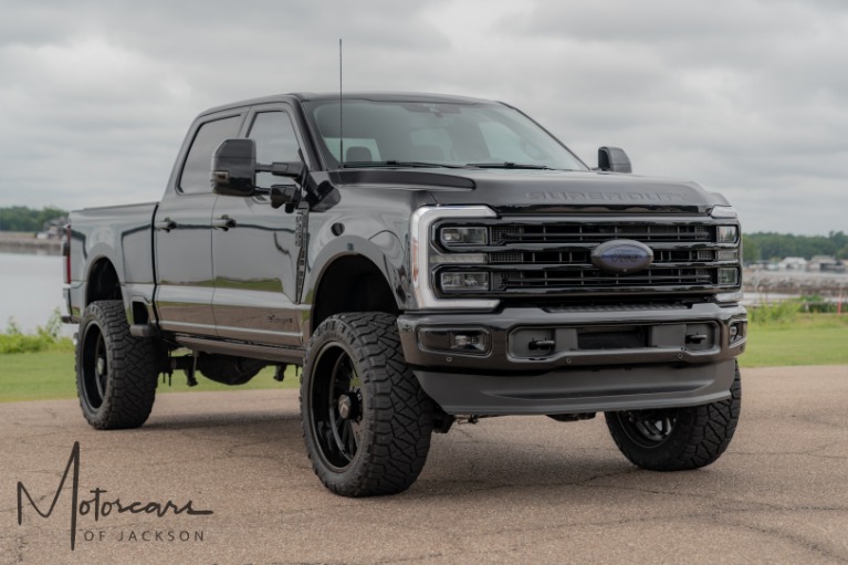 Used-2025-Ford-Super-Duty-F-250-SRW-Platinum-Plus-Jackson-MS