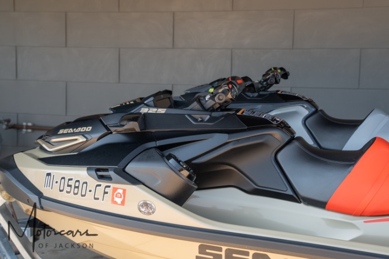 Used-2025-Sea-Doo-RXT-X-325-for-sale-Jackson-MS