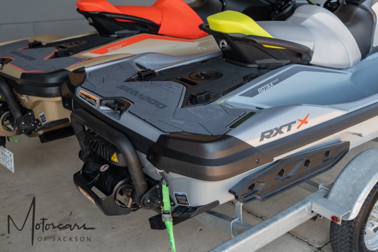 Used-2025-Sea-Doo-RXT-X-325-for-sale-Jackson-MS