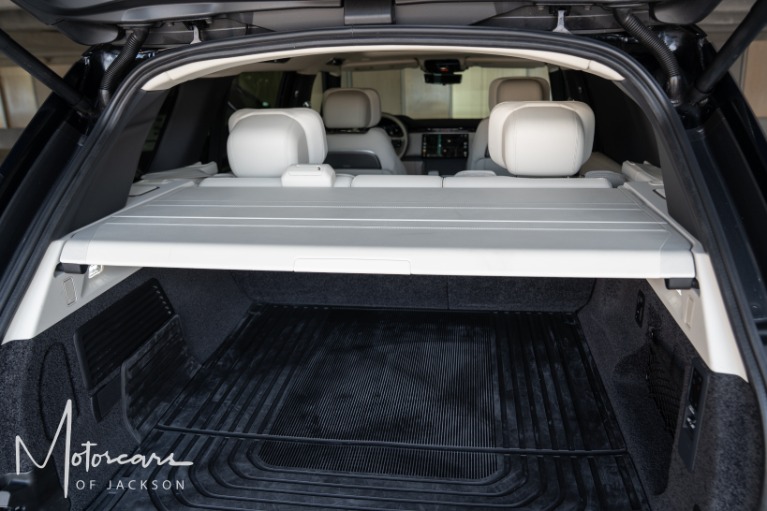 Used-2025-Land-Rover-Range-Rover-SV-LWB-for-sale-Jackson-MS