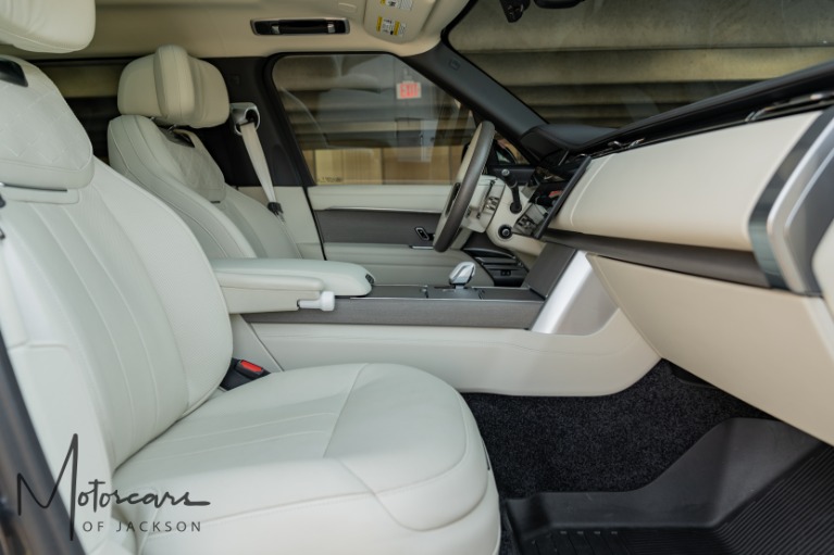 Used-2025-Land-Rover-Range-Rover-SV-LWB-Jackson-MS