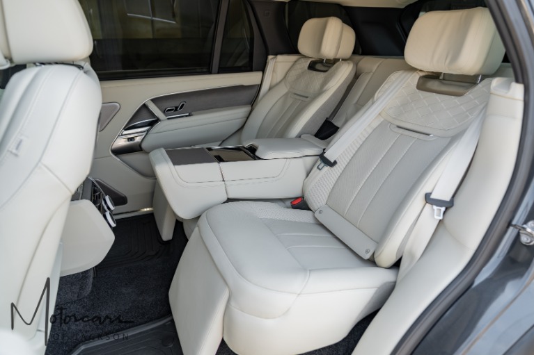 Used-2025-Land-Rover-Range-Rover-SV-LWB-for-sale-Jackson-MS