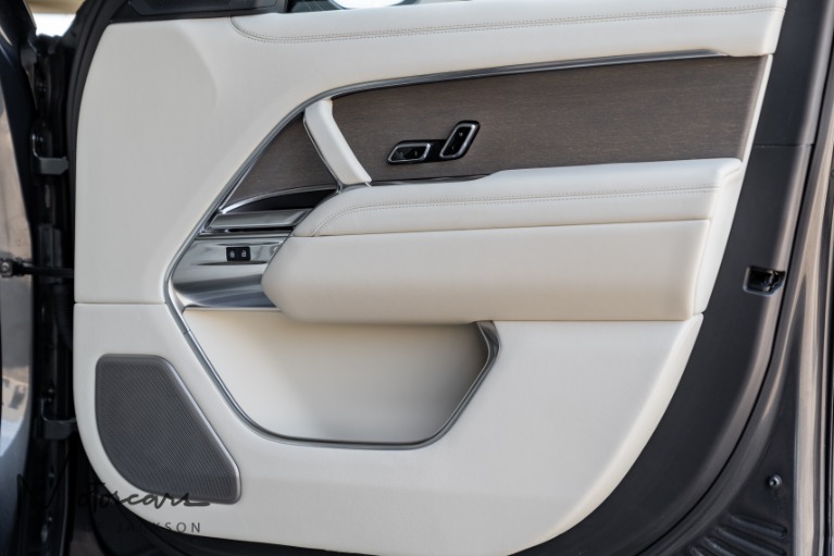 Used-2025-Land-Rover-Range-Rover-SV-LWB-Jackson-MS