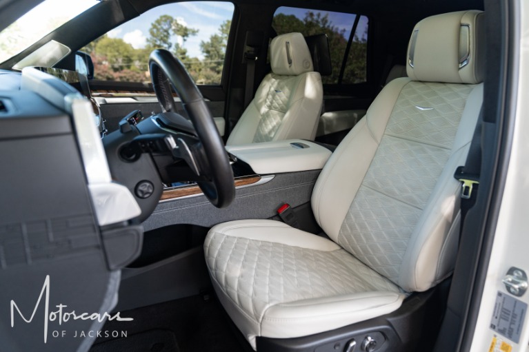 Used-2025-Cadillac-Escalade-Sport-Platinum-Jackson-MS