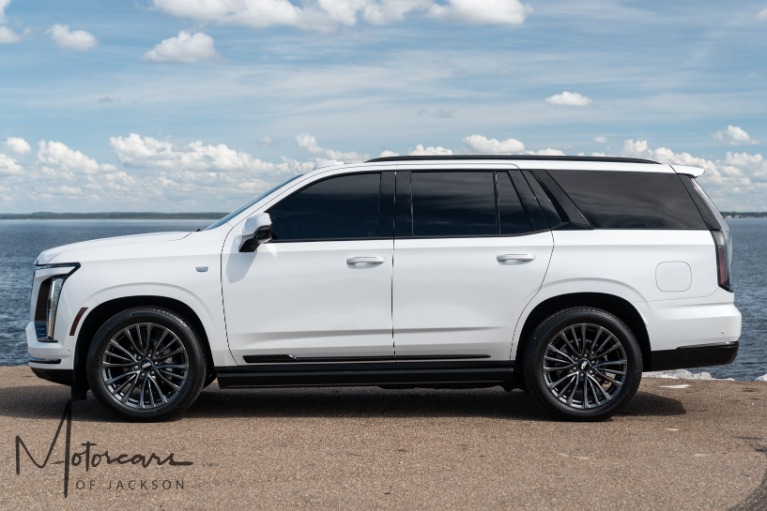 Used-2025-Cadillac-Escalade-Sport-Platinum-Jackson-MS