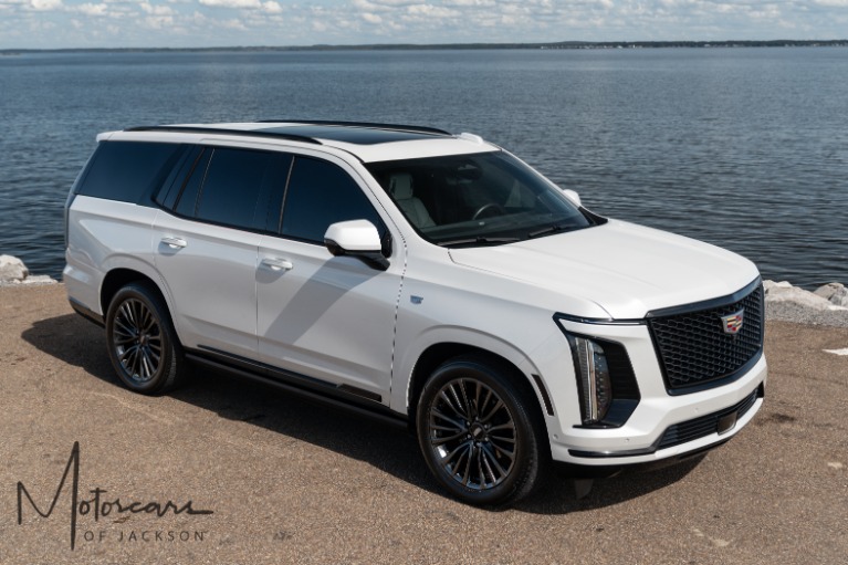 Used-2025-Cadillac-Escalade-Sport-Platinum-Jackson-MS