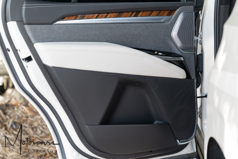 Used-2025-Cadillac-Escalade-Sport-Platinum-Jackson-MS