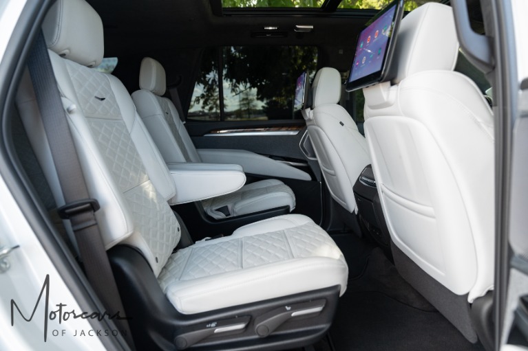 Used-2025-Cadillac-Escalade-Sport-Platinum-for-sale-Jackson-MS