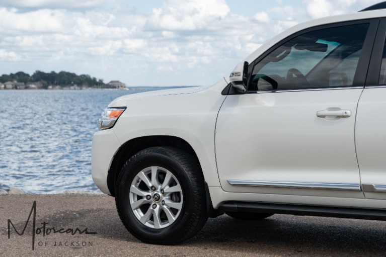 Used-2017-Toyota-Land-Cruiser-4x4-V8-Jackson-MS